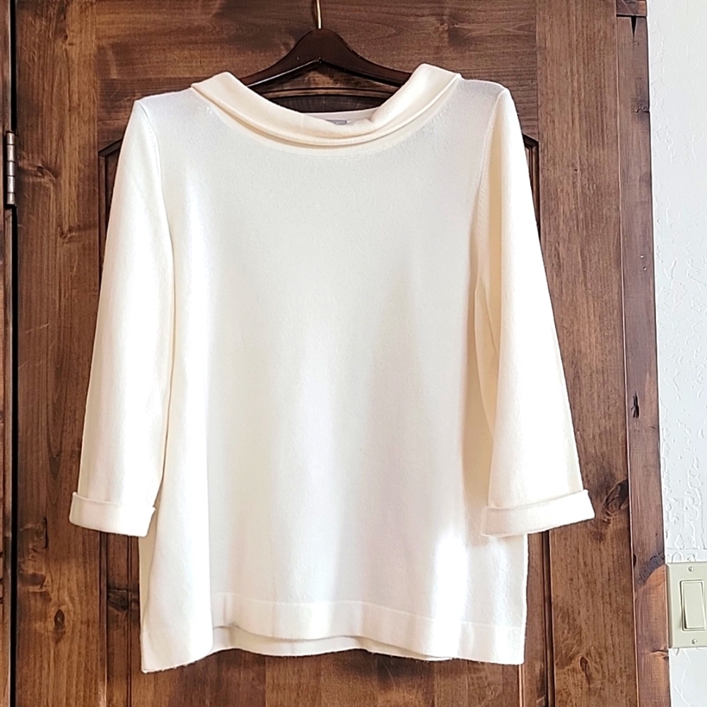 Cashmere sweater like new